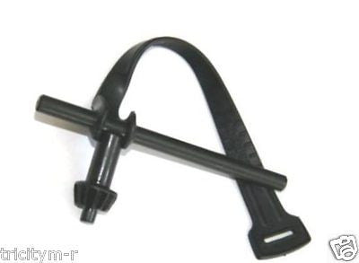 N022653 DEWALT Chuck Key W/ 065288-01 Key Holder Set